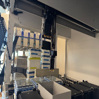 Tecan Fluent Liquid Handler image 2